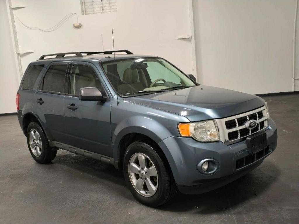 2010 Ford Escape XLT's photo